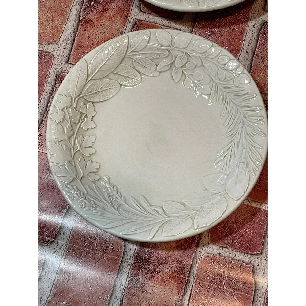 Williams Sonoma Herb Pasta bowl Set of 4 Embossed Botanical Cream Italy